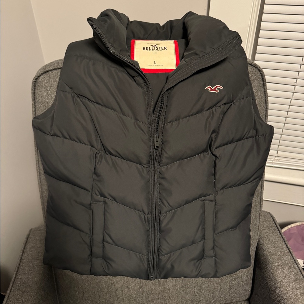 Hollister Vest